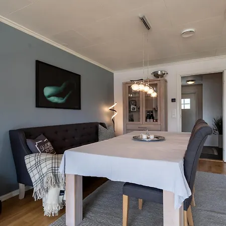 Family With Three Bedrooms In *