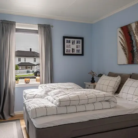 Family With Three Bedrooms In *